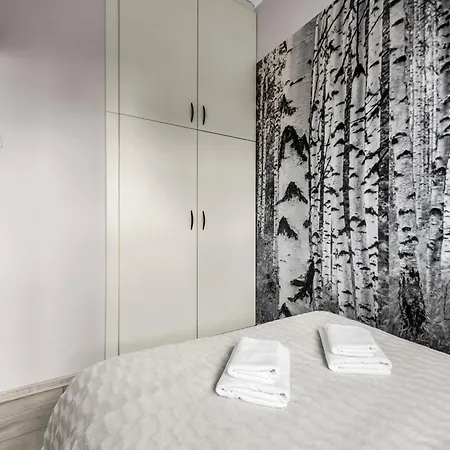Zelazna Cozy Nest By Bookinghost Apartamento Varsovia