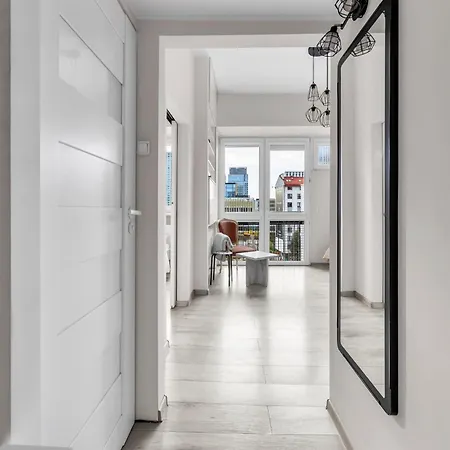 Apartment Zelazna Cozy Nest By Bookinghost