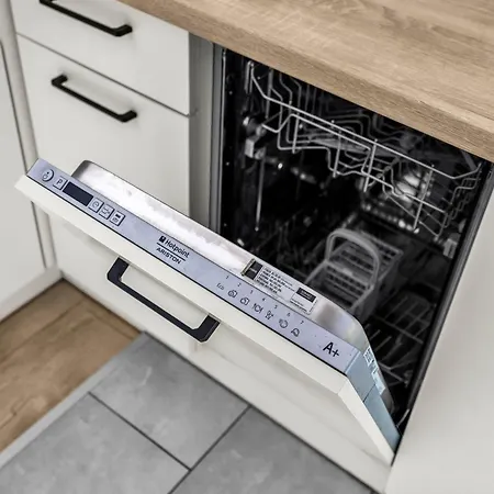 Zelazna Cozy Nest By Bookinghost *