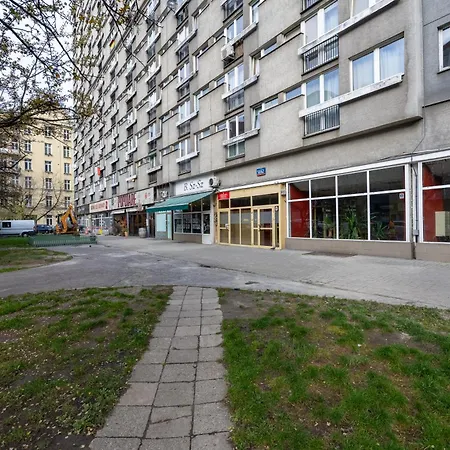 アパート Zelazna Cozy Nest By Bookinghost