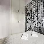 Zelazna Cozy Nest By Bookinghost דירה ורשה