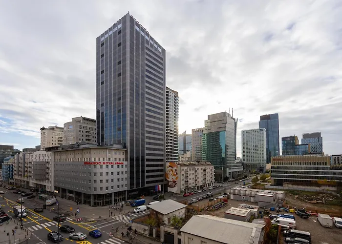 Zelazna Cozy Nest By Bookinghost *