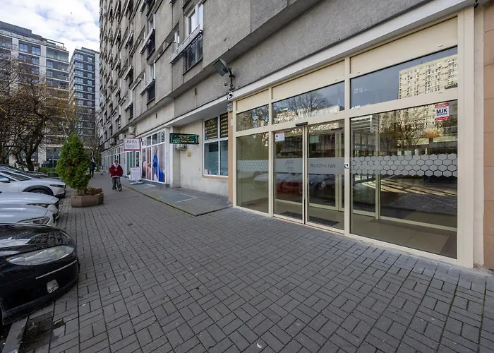 Zelazna Cozy Nest By Bookinghost * Warszawa